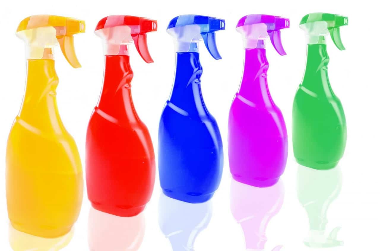 5 Best Ways To Save Money On Cleaning Supplies