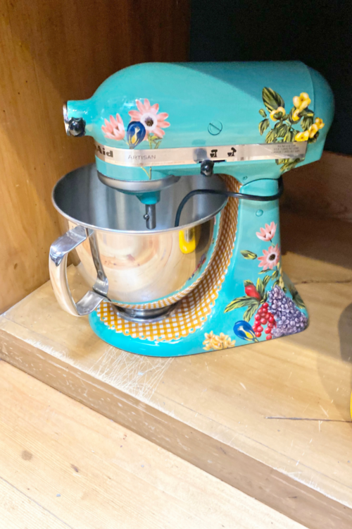 Pioneer Woman Blue Floral Mixer – Now Available!