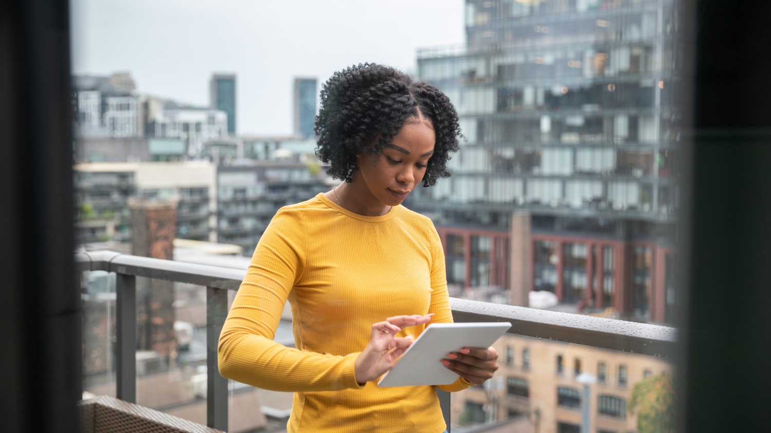 The Best Blogging Tools (Both Free & Paid!)