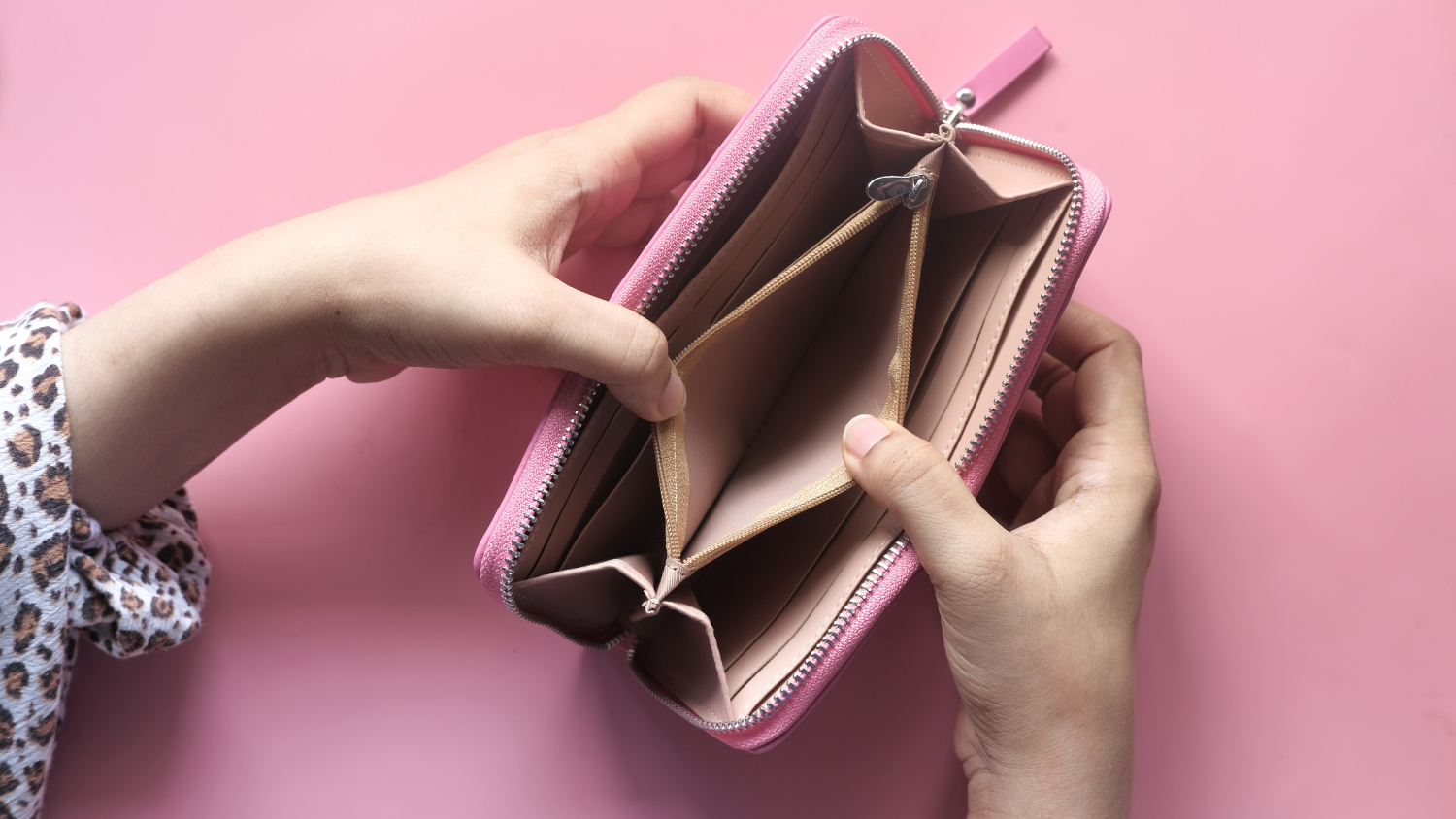 How to Stretch $100 for a Week: Real-Life Budget Hacks